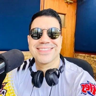 @dereckblanco - Twitter Account Stats