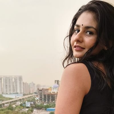 Divyanshi Sumrav