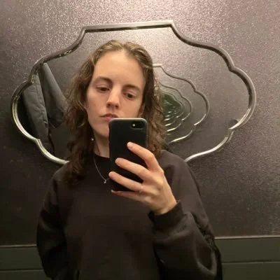 @emma_a_whitford - Twitter Account Stats