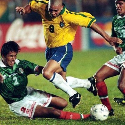 Claudio Suárez S.