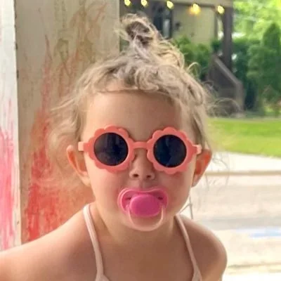 @emzanotti - Twitter Account Stats