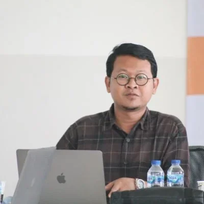@farizalniezar - Twitter Account Stats