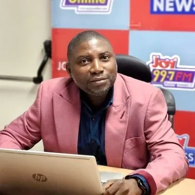 @fredkuukusmith - Twitter Account Stats