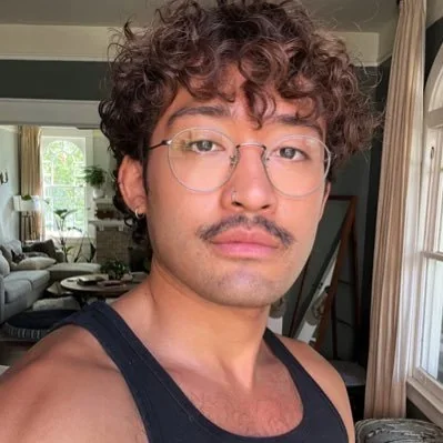 @giangyhai - Twitter Account Stats