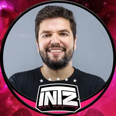 @intzsimon - Twitter Account Stats
