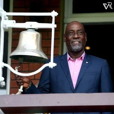 @ivivianrichards - Twitter Account Stats