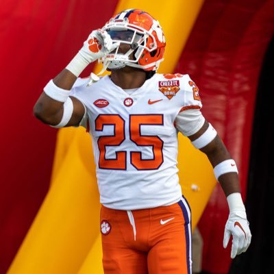 Jalyn Phillips