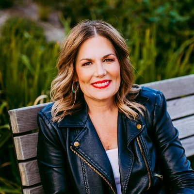 Jane Kleeb👢🪧🗳️