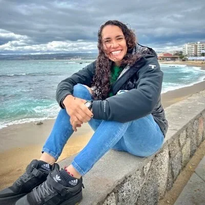 @kate_tapia - Twitter Account Stats