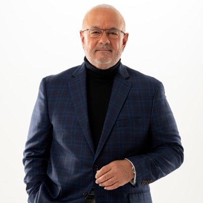 Enrique Kike Cruz