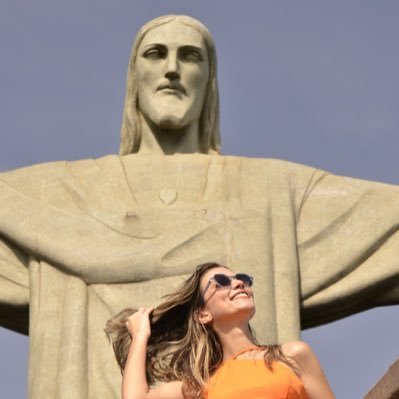 Lara Pinheiro