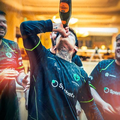 Lincoln "fnx" lau