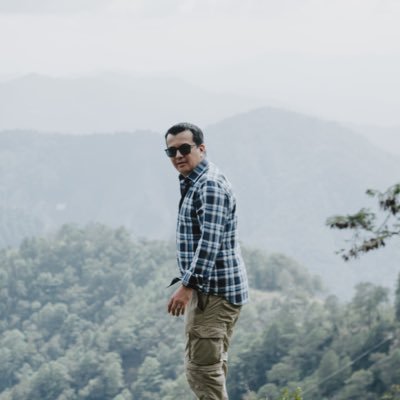 Fernando López 🇸🇻