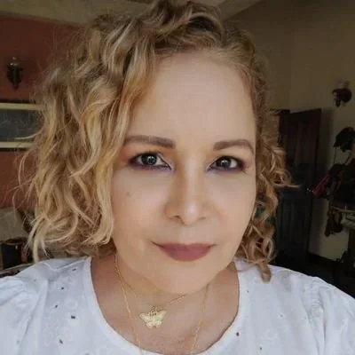 @lorearraiz - Twitter Account Stats