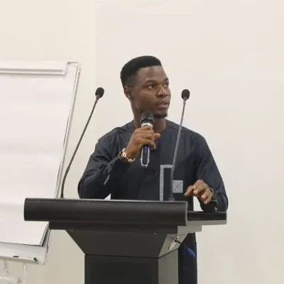 @niyi_oyedeji - Twitter Account Stats
