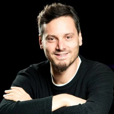 @notfakeDaniel - Twitter Account Stats