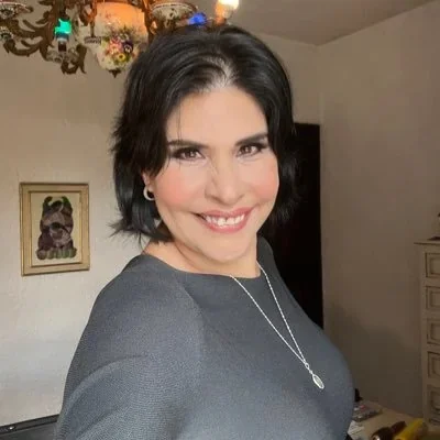 @raquelgarzac - Twitter Account Stats