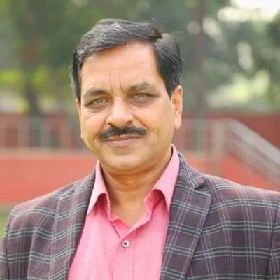 @ravindrak2000 - Twitter Account Stats