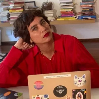 @renatacorrea - Twitter Account Stats