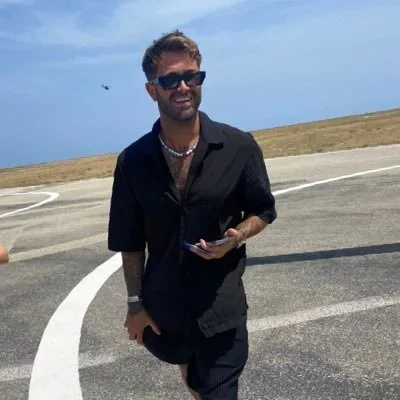 @rossworswick - Twitter Account Stats