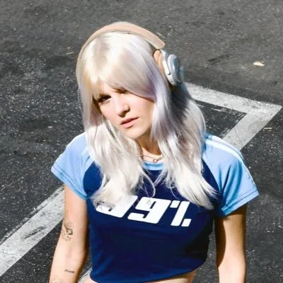 @sarahbarrios - Twitter Account Stats