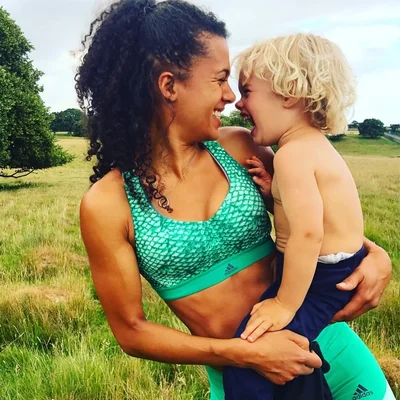@shakiraakabusi - Twitter Account Stats