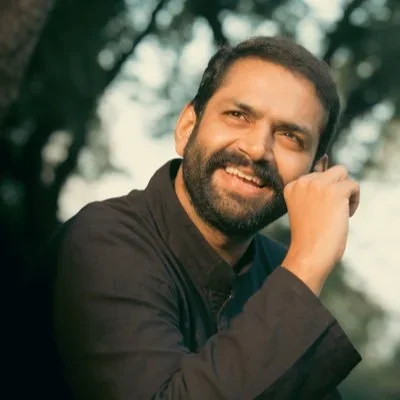 @sharibhashmi - Twitter Account Stats