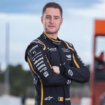 @svandoorne - Twitter Account Stats
