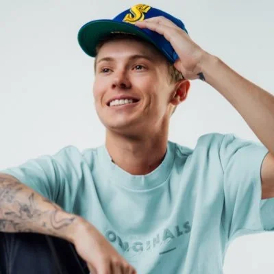 @tannerfox - Twitter Account Stats