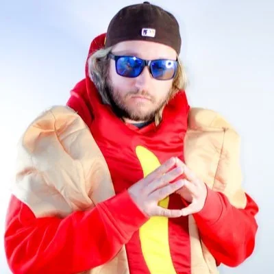 @unamusedbryson - Twitter Account Stats