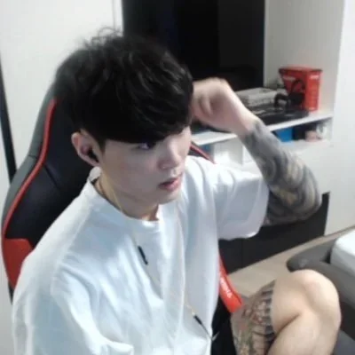 @xzi_ow - Twitter Account Stats