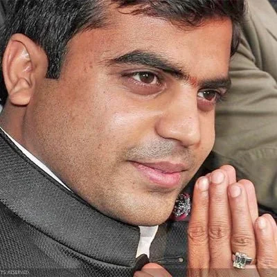 @yadavteju - Twitter Account Stats