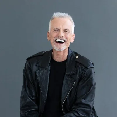 @yakkopinky - Twitter Account Stats