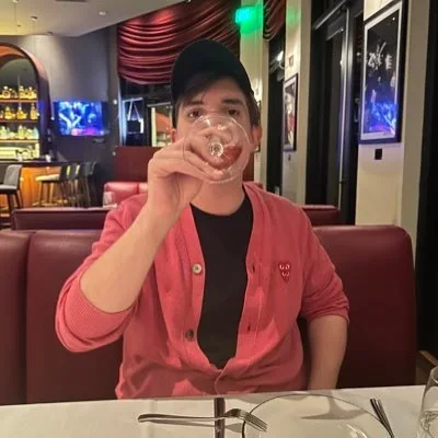 @zachsang - Twitter Account Stats