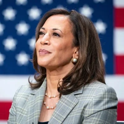 @KamalaHarris - Twitter Account Stats