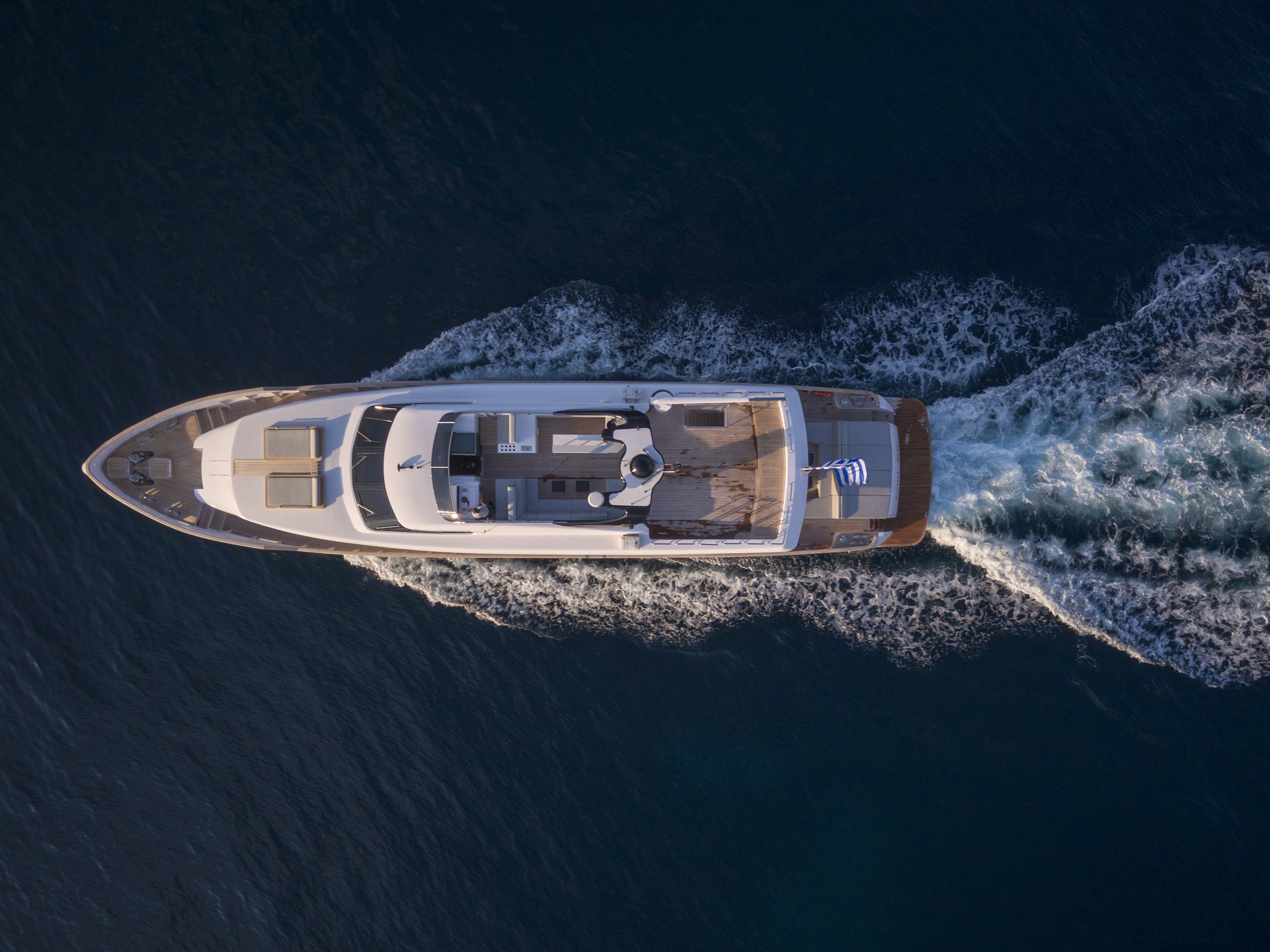 Bugari 100 - 5 + 2 cab. - Project Steel, picture 4