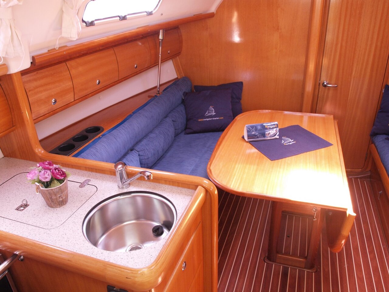 Bavaria 32 - Sea Star, picture 6