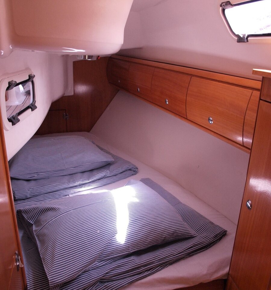 Bavaria 32 - Sea Star, picture 8