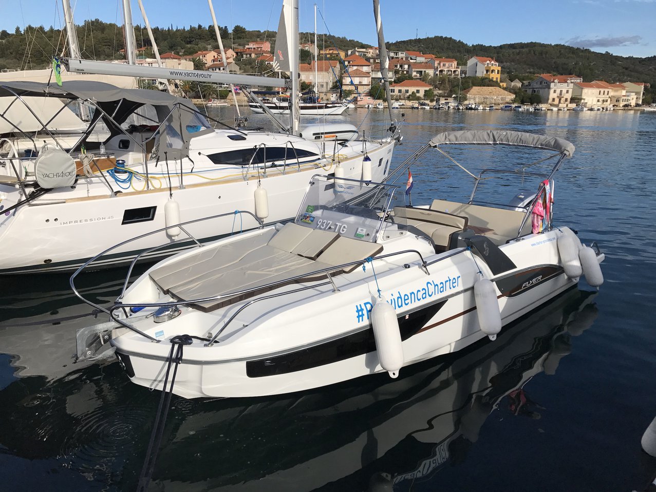 Beneteau Flyer 7.7 Sun Deck - 1 cab. - Beneteau Flyer 7.7 Sun Deck, picture 3