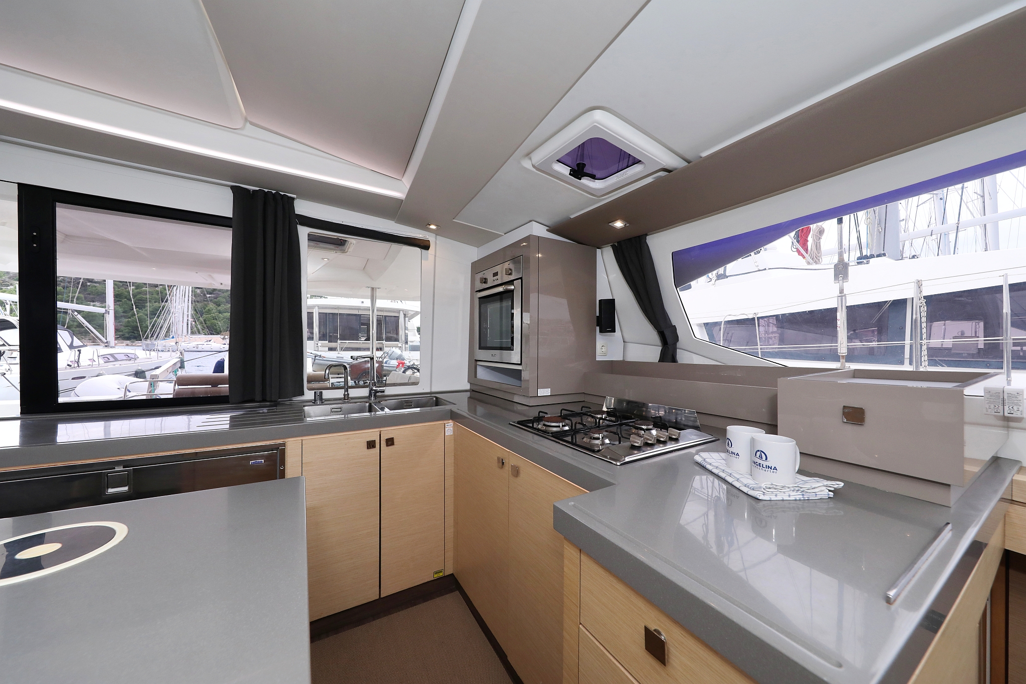 Fountaine Pajot Saona 47 Quintet - 5 + 1 cab. - Martin V, picture 16