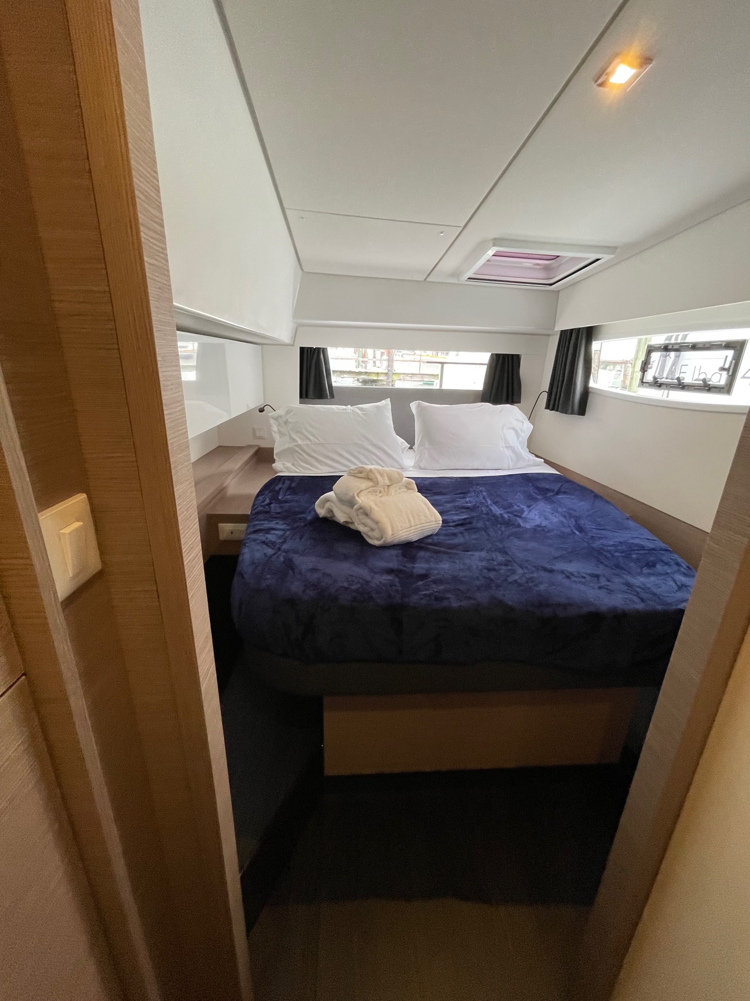 Fountaine Pajot Elba 45 - 4 cab. - No Agenda, picture 11