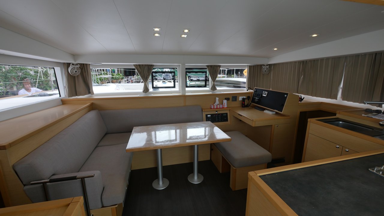 Lagoon 400 S2 - 4 + 1 cab. - Anastasia, picture 12