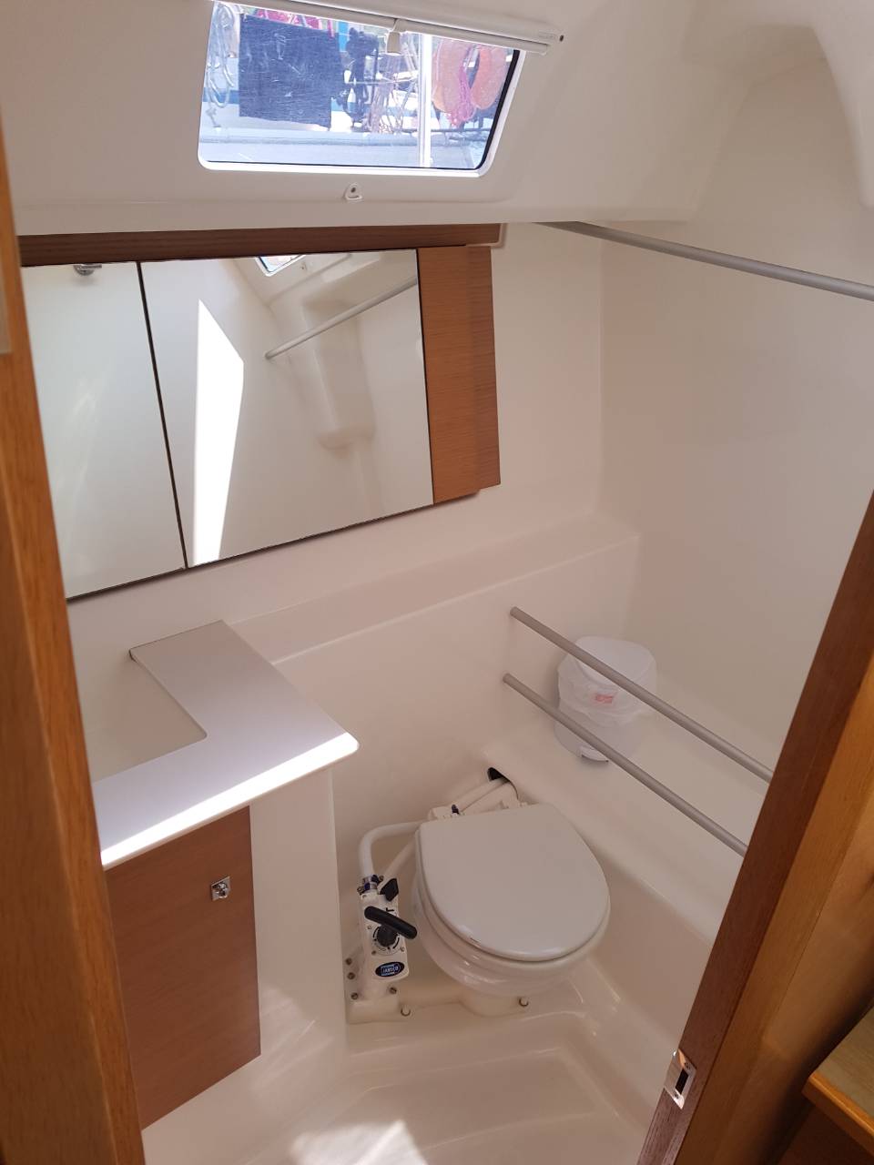 Dufour 310 GL, picture 7