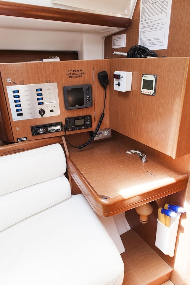 Oceanis Clipper 343 - Ariadne, picture 13