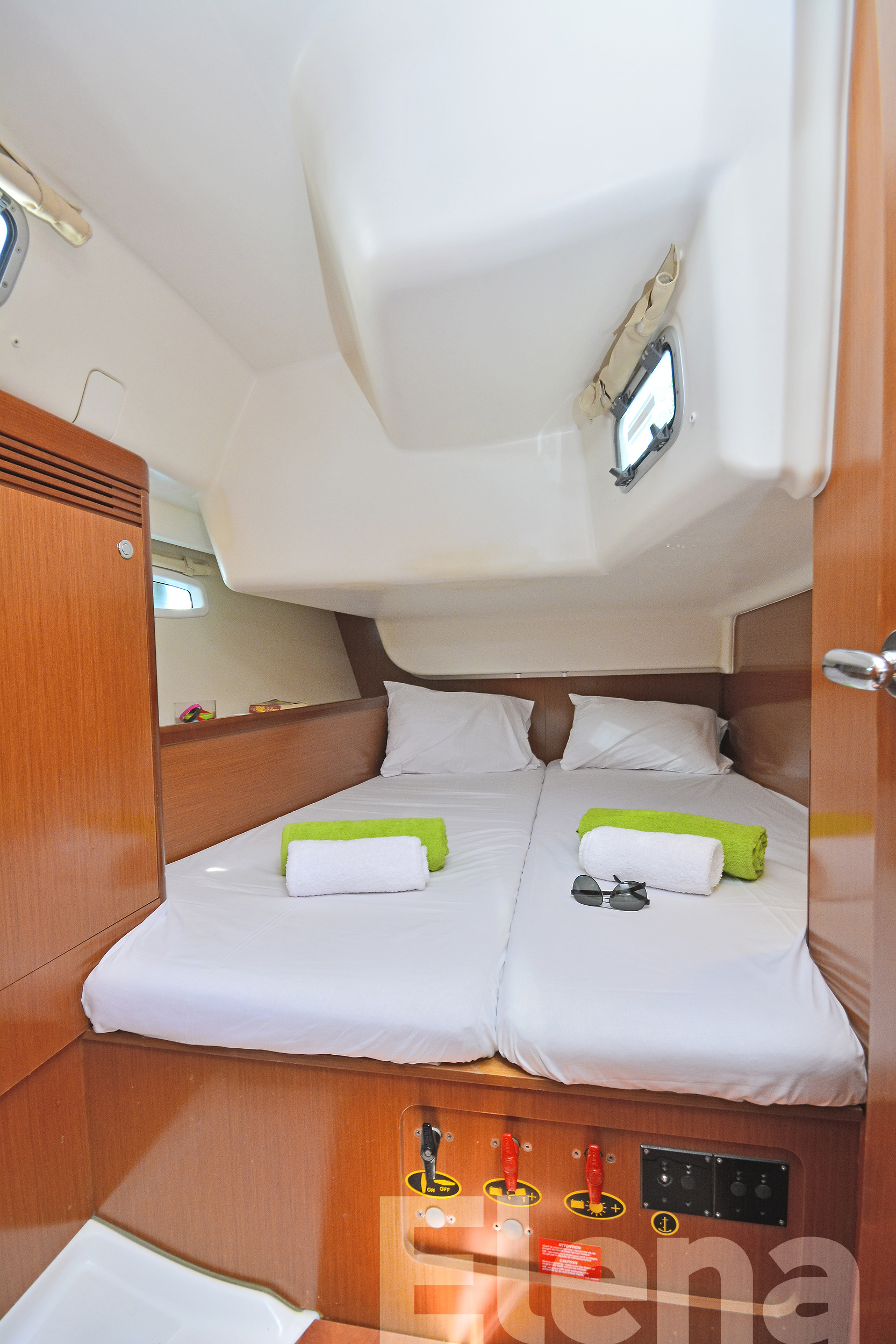 Oceanis 43 - Elena, picture 6