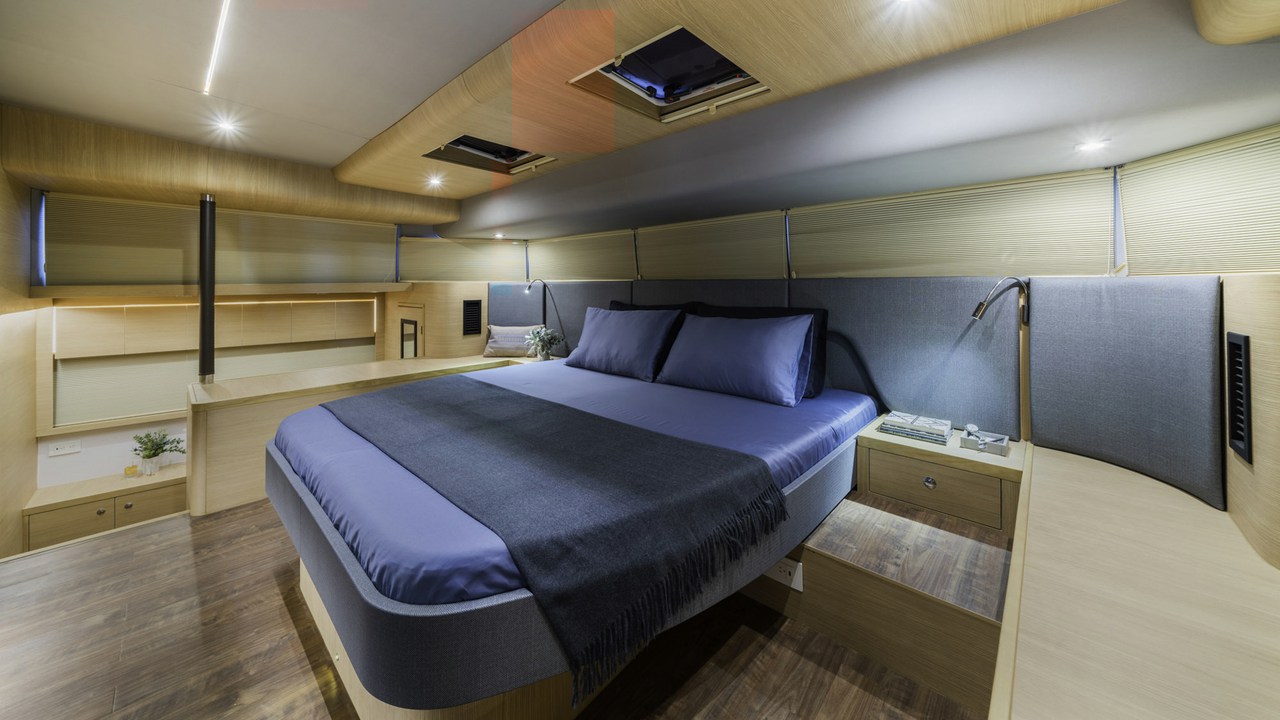 Aquila 54 - 4 + 2 cab. - By My Side, picture 18