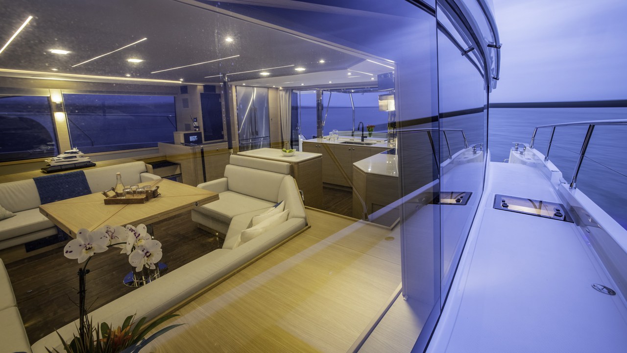 Aquila 54 - 4 + 2 cab. - By My Side, picture 11