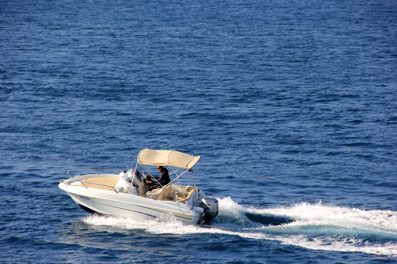 Beneteau 550 Flyer - Benetau Flyer 550 Sun Deck, picture 10