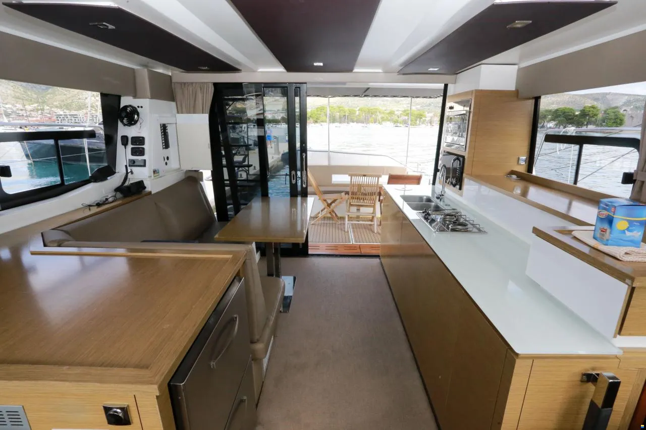 Fountaine Pajot MY 37 - Dream Star, picture 8