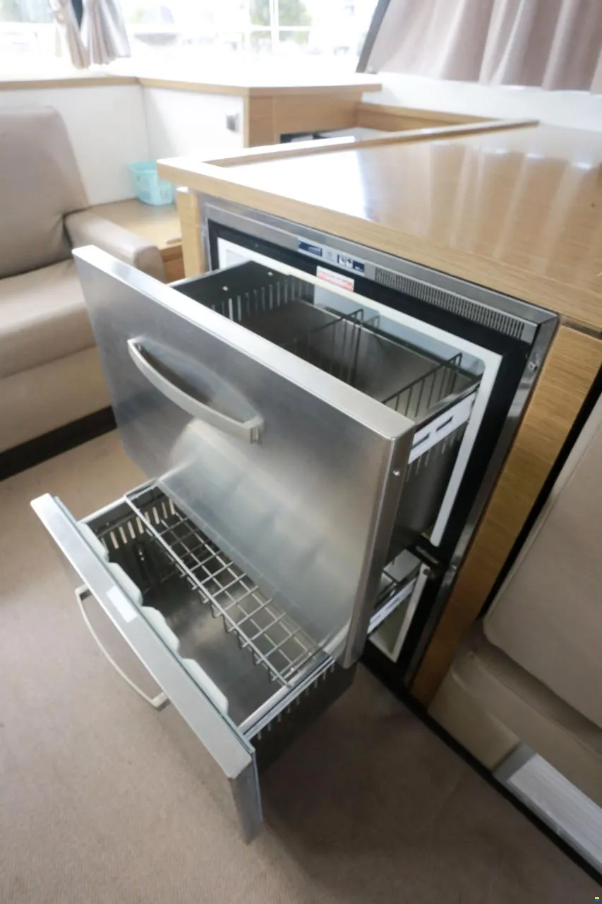 Fountaine Pajot MY 37 - Dream Star, picture 9